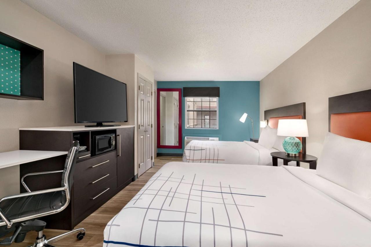 La Quinta Inn By Wyndham Columbus Airport Area Exterior foto